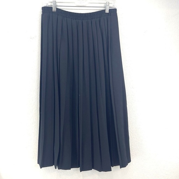 Koret Dresses & Skirts - Vintage Koret Pleated Midi Skirt Sz 14 Black Elastic Waist Cottage Academia USA
